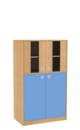 Dřevěná dětská skříň široká s prosklenými dveřmi střední výška